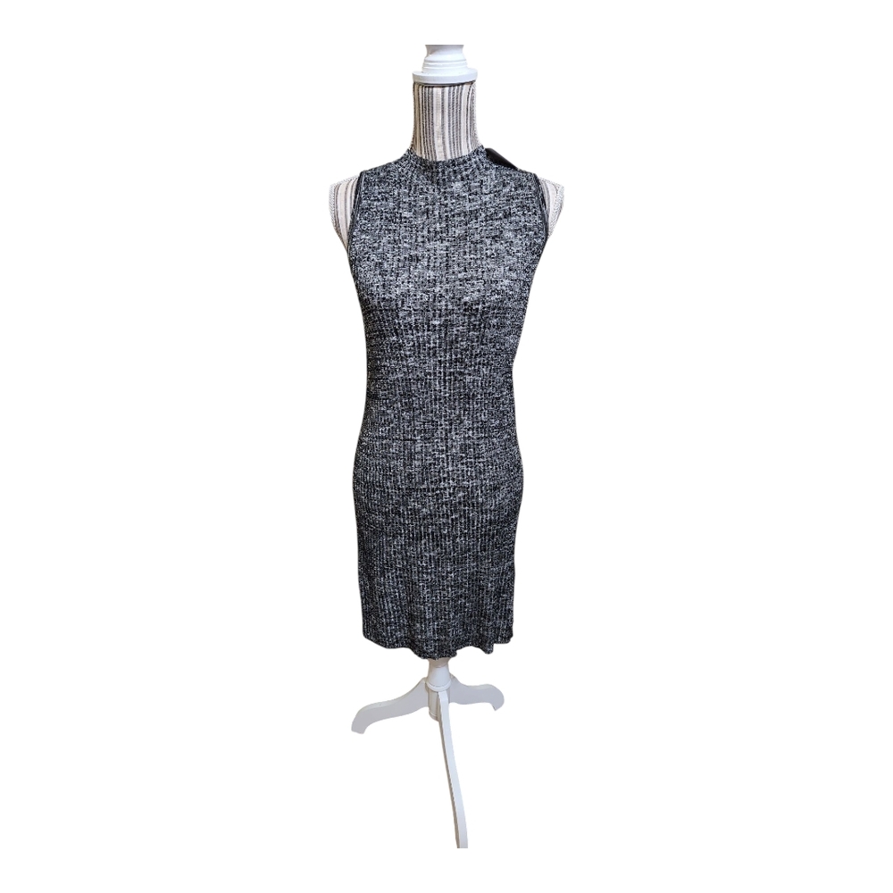 Gray Sleeveless Knit Dress